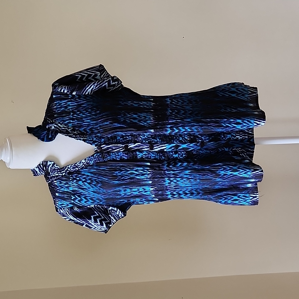 A beautiful blouse Size M
